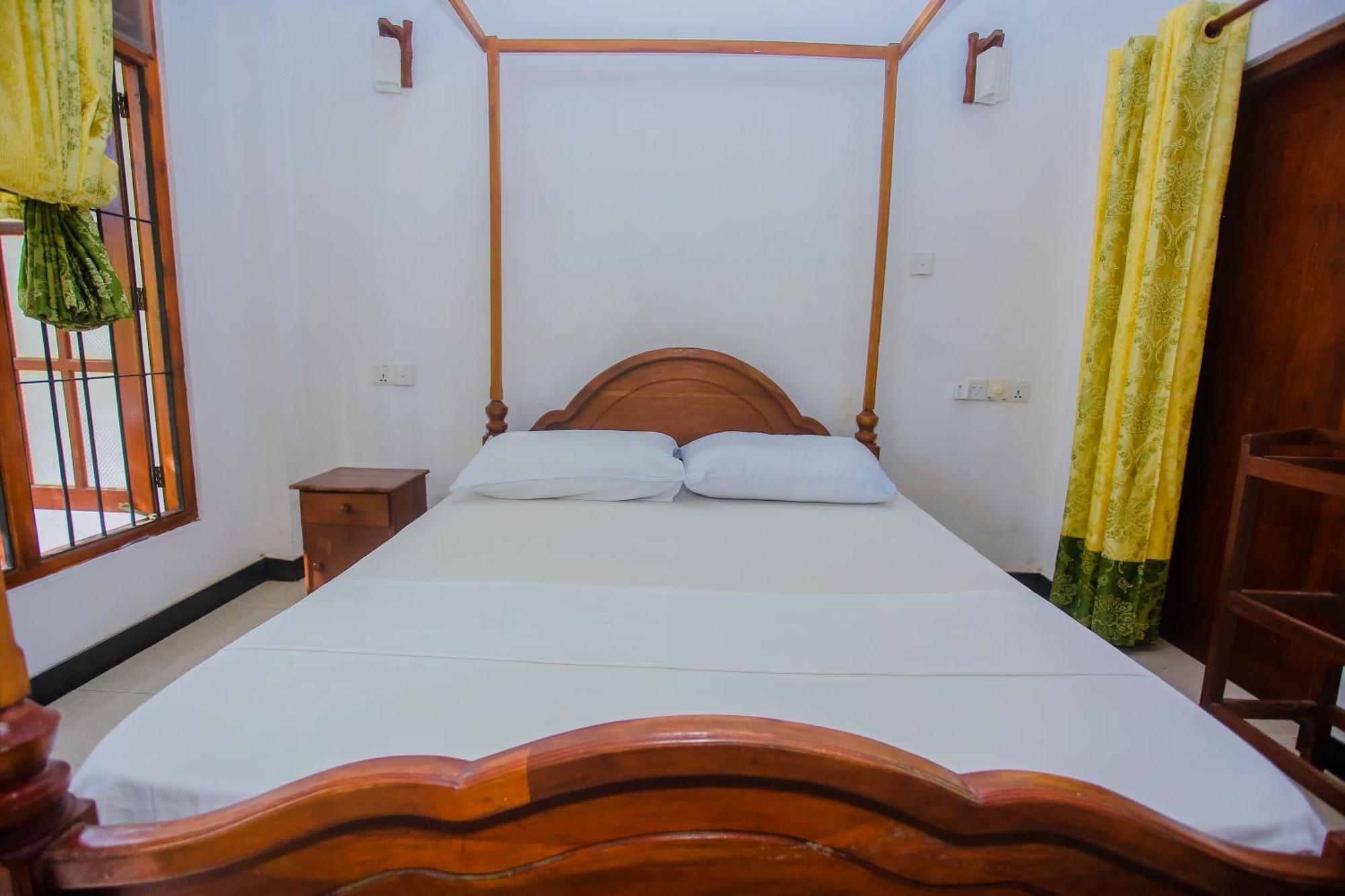Little Angels Bed & Breakfast Mirissa Dış mekan fotoğraf