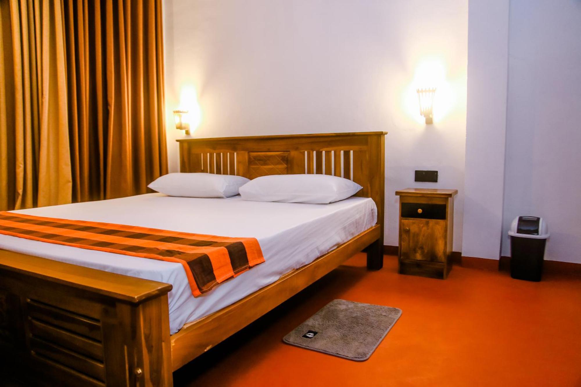 Little Angels Bed & Breakfast Mirissa Dış mekan fotoğraf