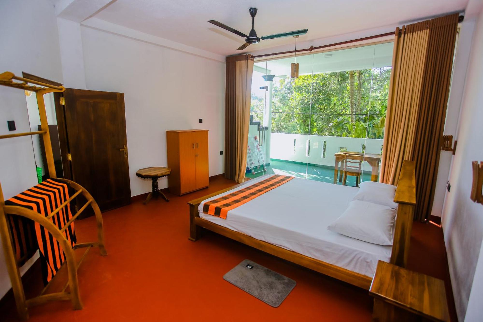Little Angels Bed & Breakfast Mirissa Dış mekan fotoğraf